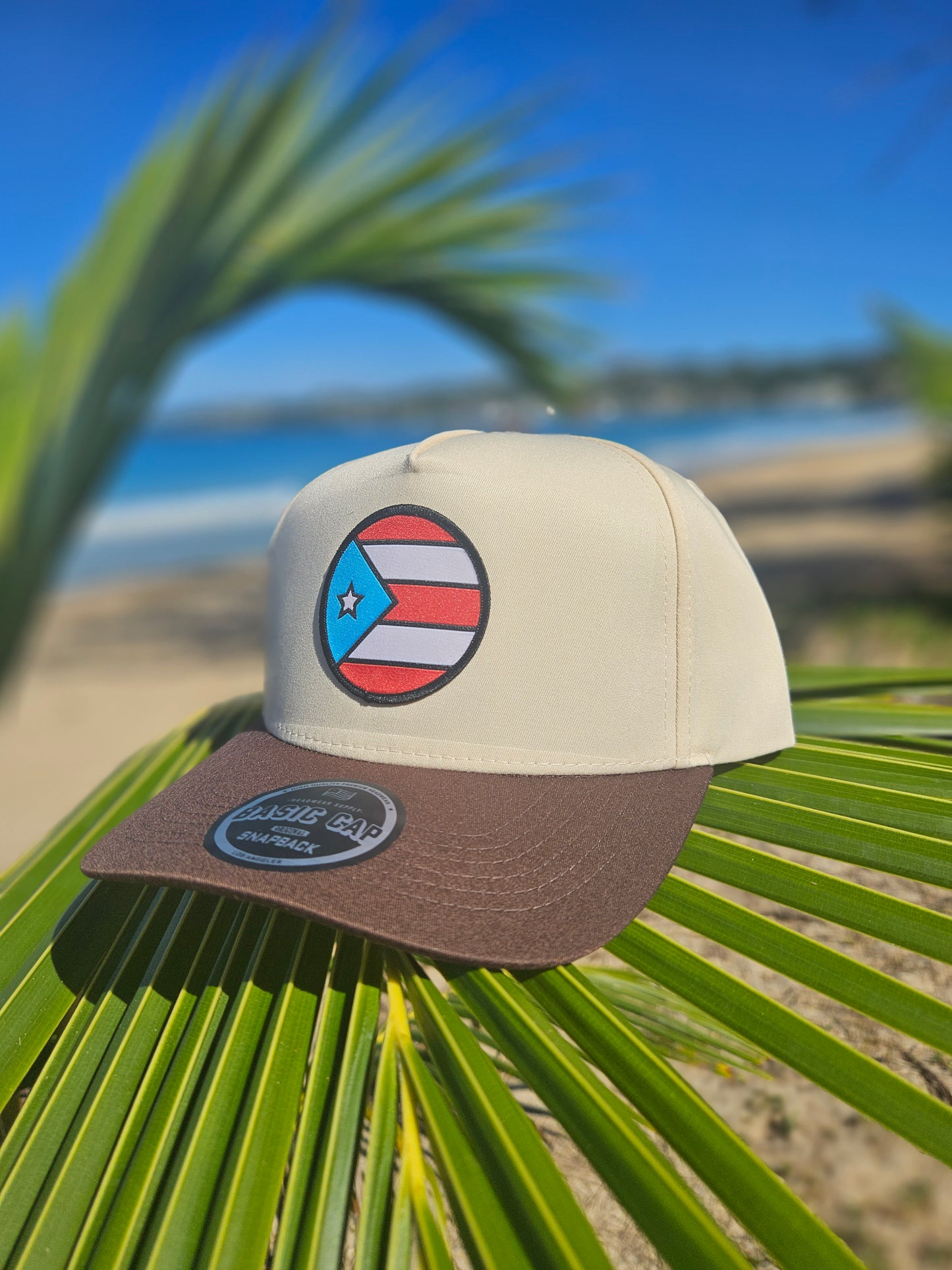 Gorra de tela 2 colores "Crema y marrón"