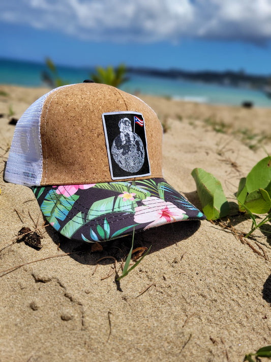 Gorra de Corcho "Boricua en la luna"