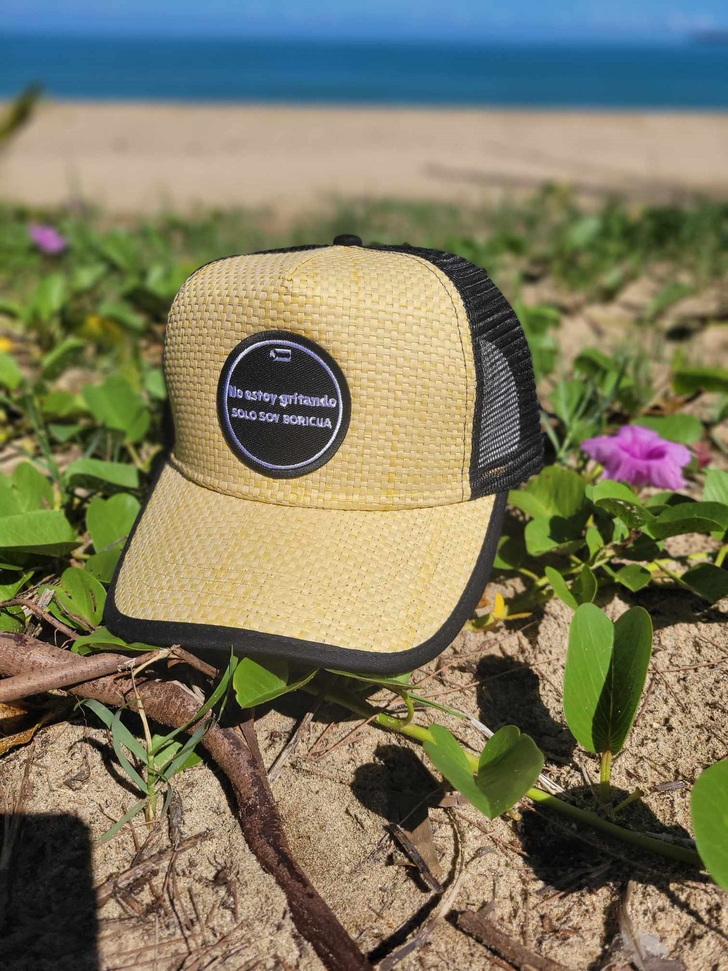 Gorra de Paja " No estoy gritando, solo soy boricua"