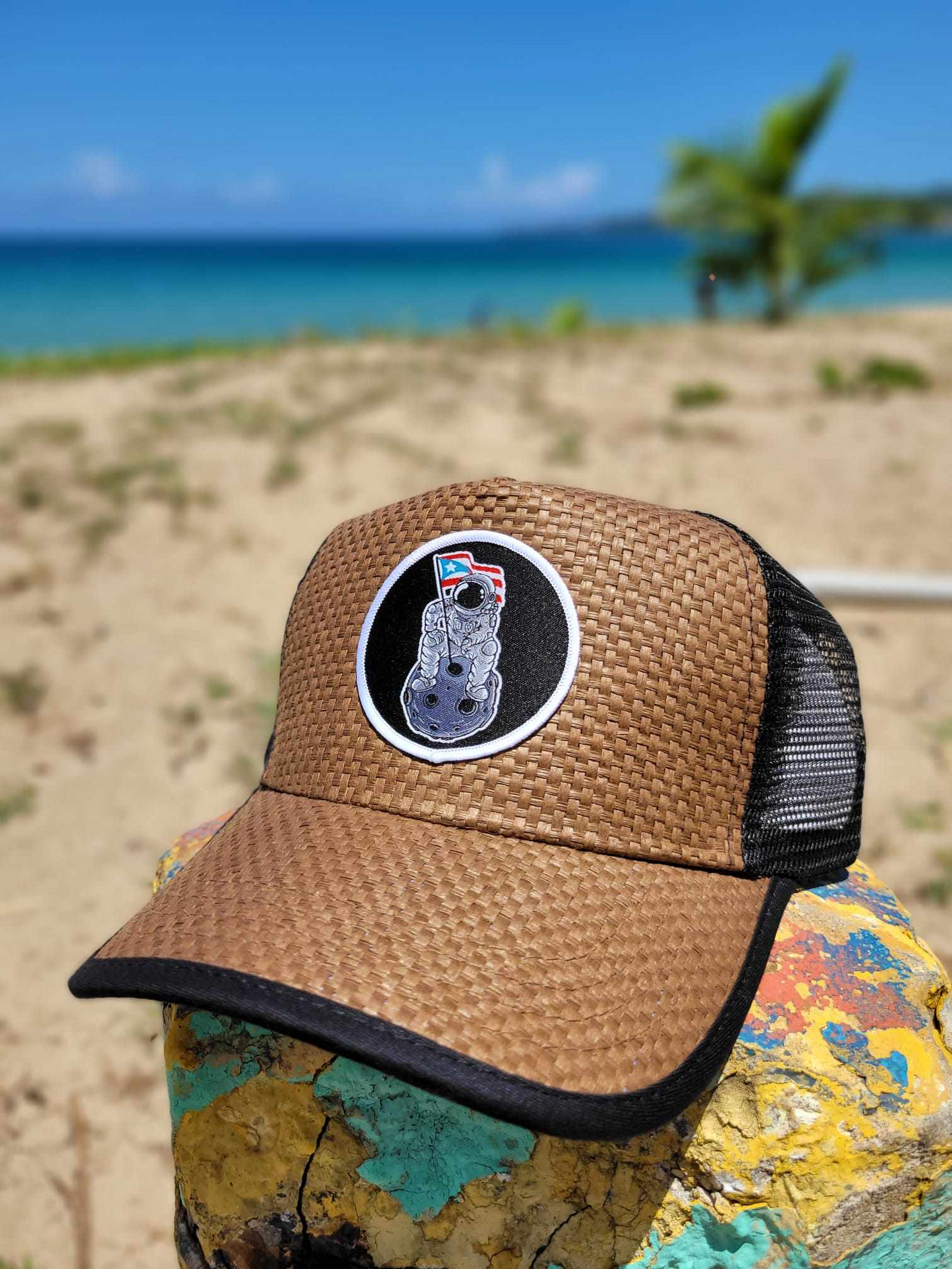 Gorra de Paja "Boricua en la Luna" Redondo