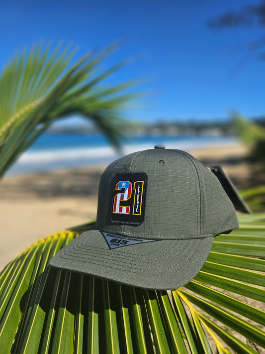 Gorra de tela verde "Clemente 21"
