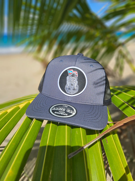 Gorra de niño "Boricua en la luna"